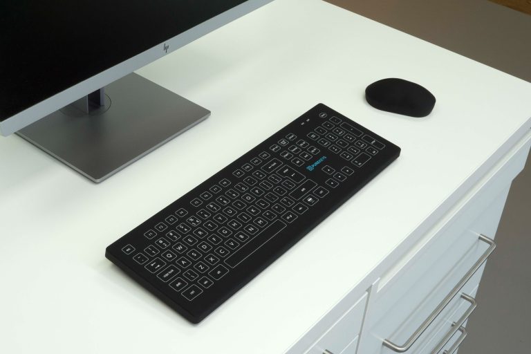 Purekeys schwarz 500 Standard Arbeitsplatz Monitor detail