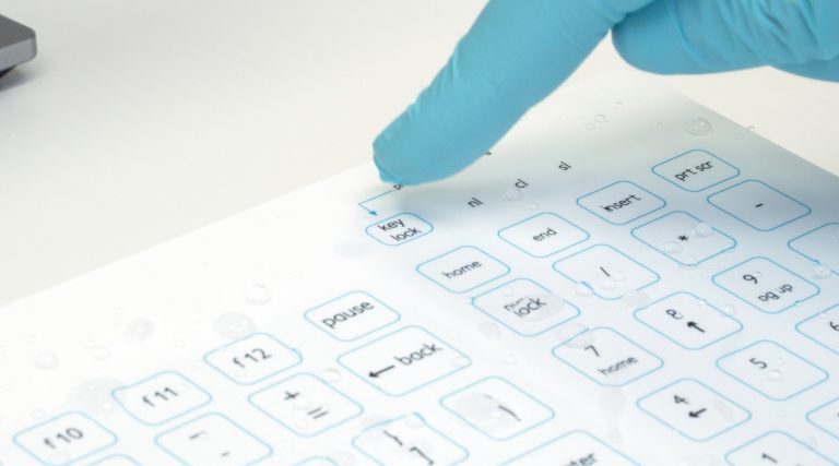 Purekeys hygienetastatur Pausentaste reinigungstaste bedienung 1800x1000