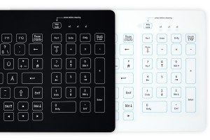 Purekeys 40404900 40404902 Kompakte Hygienetastatur wei%C3%9F schwarz Vergleich Farben NumBlock 1200x800